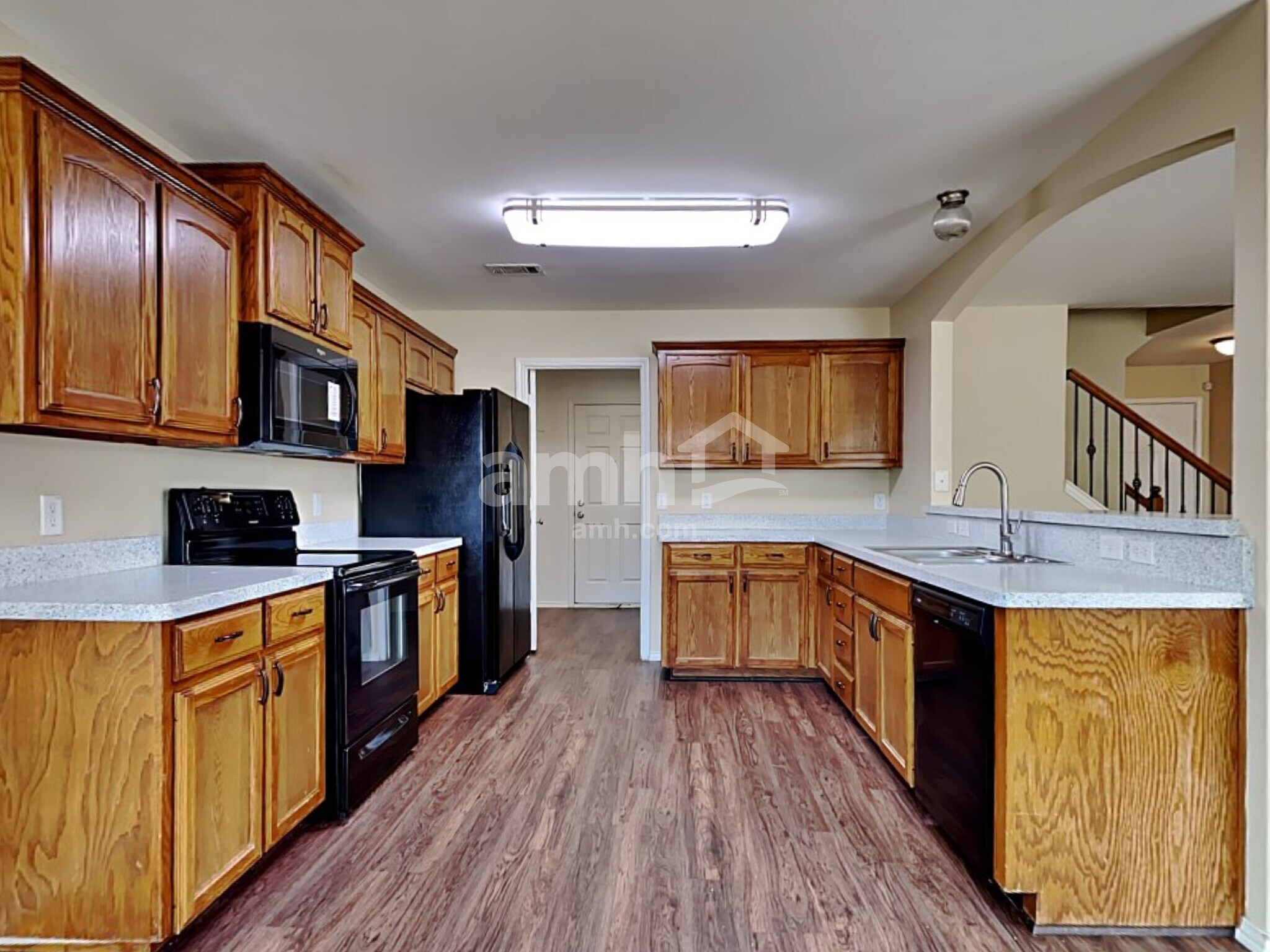 Building Photo - 5517 Parkview Hills Ln