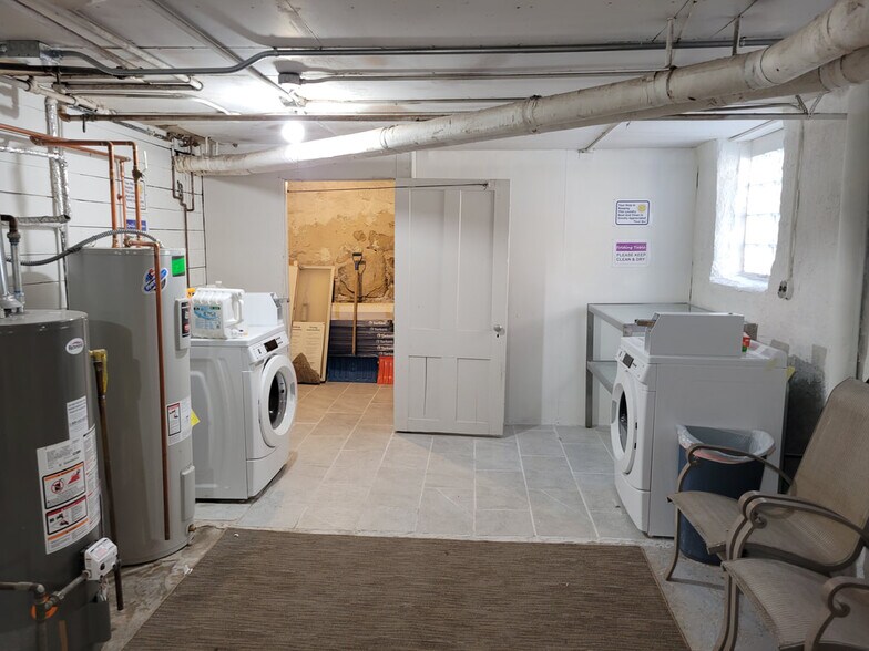 Building Photo - 23 N Hancock St