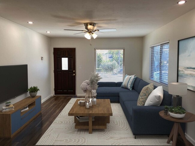 Building Photo - BEACH & BAY - BEAUTIFULLY RENOVATED HOME