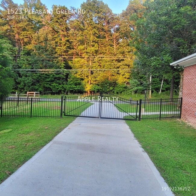 Building Photo - 1523 Pleasant Green Rd