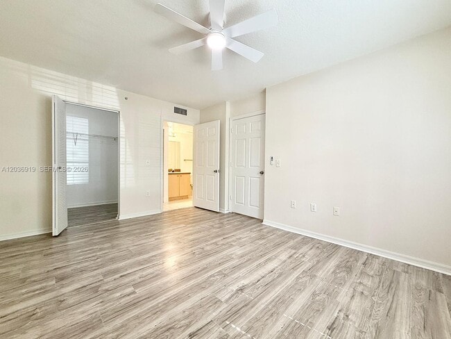Building Photo - 4241 San Marino Blvd