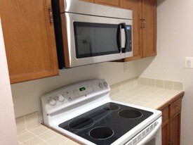 Kitchen - 4522 28th Rd S