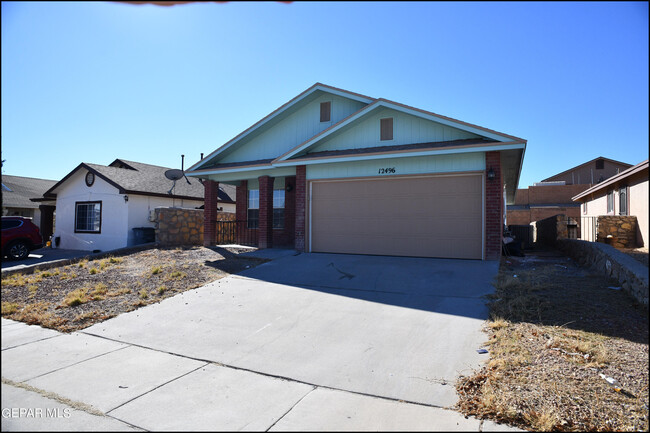 Building Photo - 12496 Sombra Fuerte Dr