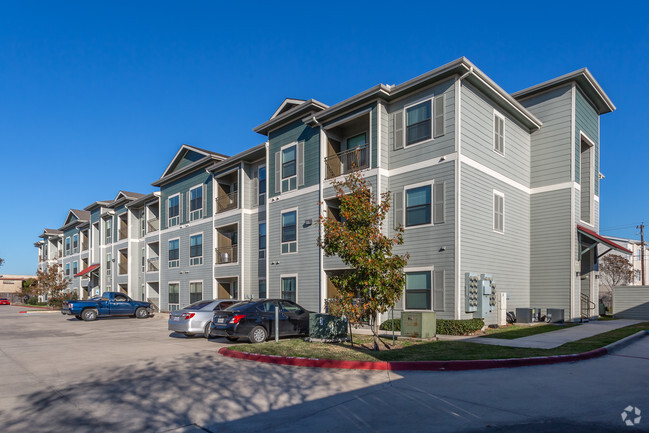 Building Unit - La Mariposa Apartments