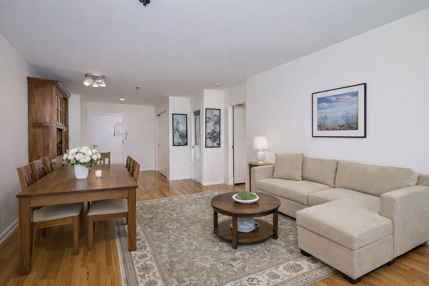 Building Photo - 950 Massachusetts Ave