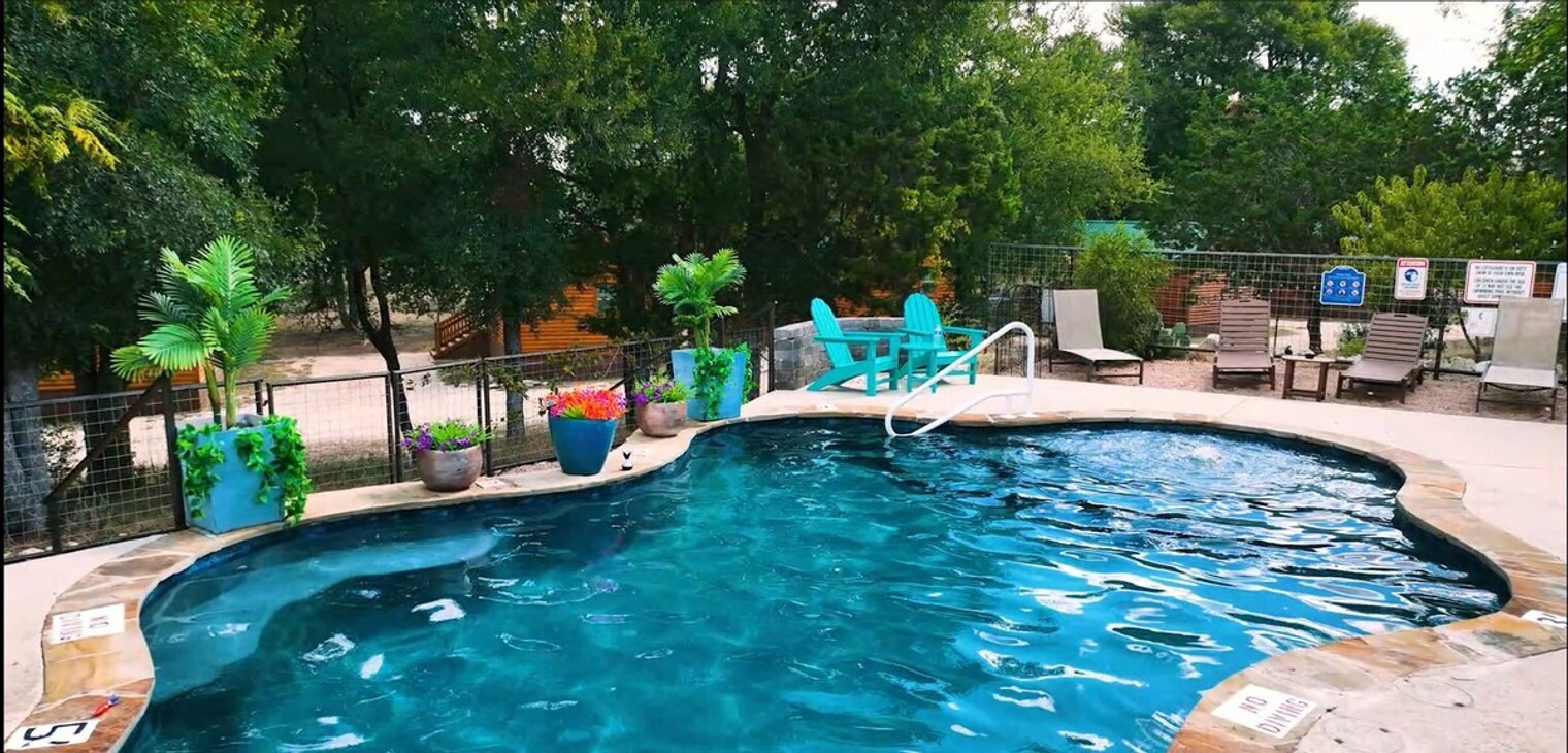Building Photo - 299 Willow Springs Dr