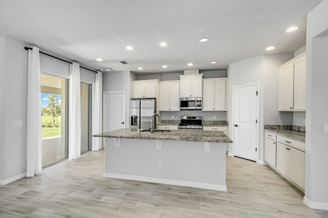 Building Photo - Beautiful home in Sierra Cove