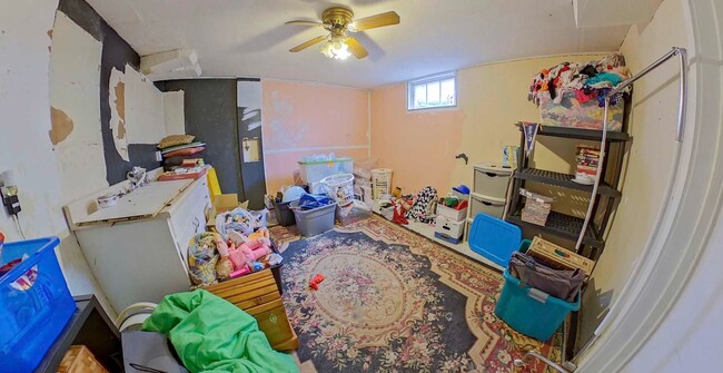 Building Photo - Patio + Fenced-In Yard+ Pet Friendly + Garage Parking + Washer & Dryer! Available August 1st!