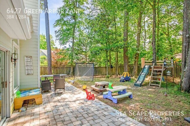 Building Photo - 6427 Green Arbor Ln