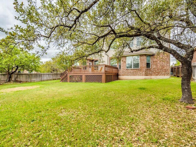 Building Photo - 1301 Horseback Hollow