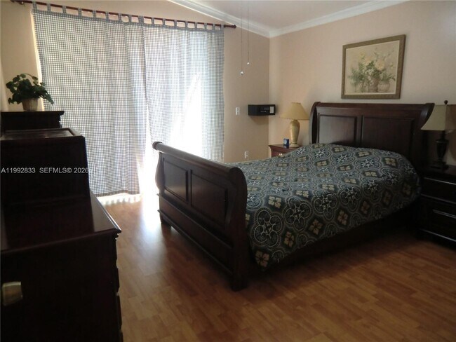 Building Photo - 1593 NW 158th Ave