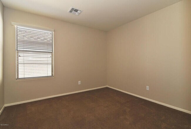 Building Photo - Great-room floor plan with 4 bedrooms PLUS den