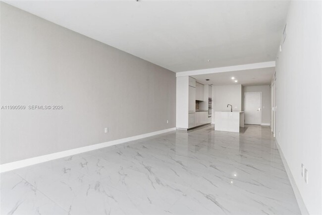 Building Photo - 711 NE 23rd Terrace