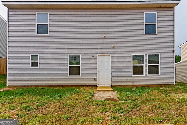 Building Photo - 828 Dove Tree Ln