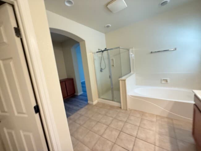 Building Photo - 1456 Eaglesfield Ln