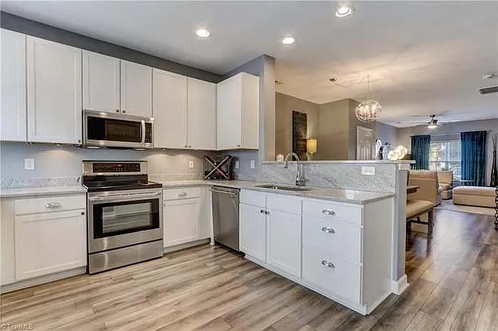 Building Photo - 3804 Wayfarer Dr