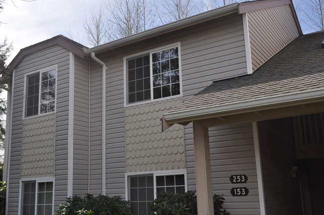 Primary Photo - Pre-Leasing - 3bd/2bath (Cordata Area)