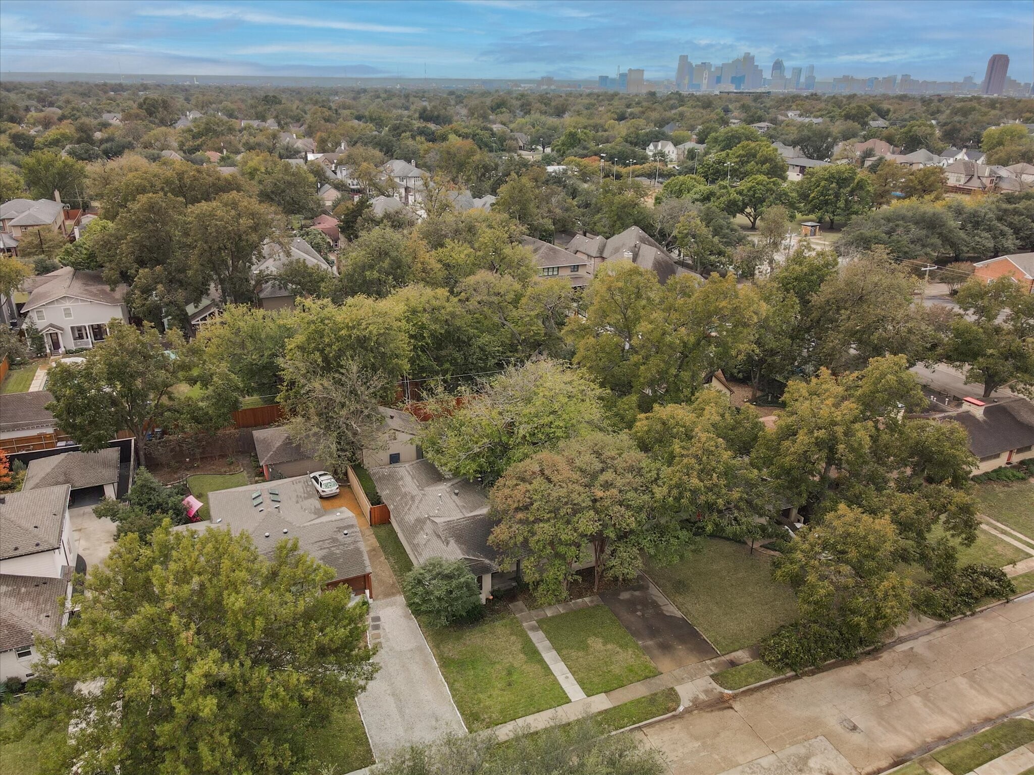 Building Photo - 6148 Marquita Ave