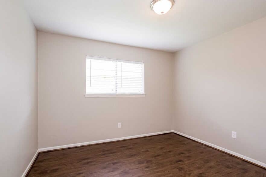 Building Photo - 1817 New Orleans St