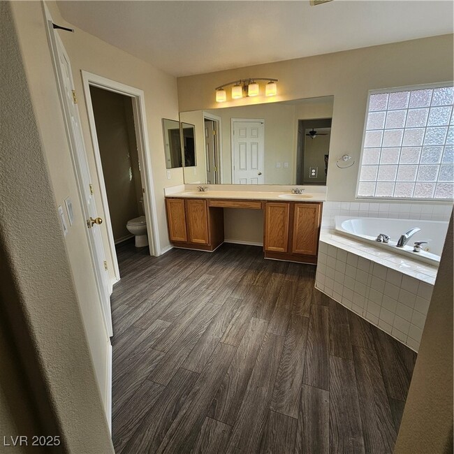 Building Photo - 4599 Deer Forest Ave