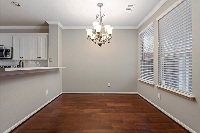 Building Photo - 107 S Spiral Vine Cir