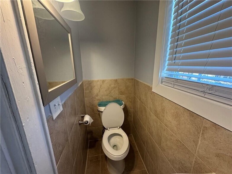 Building Photo - 1514 Joseph E. Boone Blvd NW