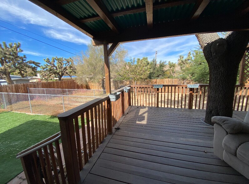 Building Photo - 57004 Antelope Trl