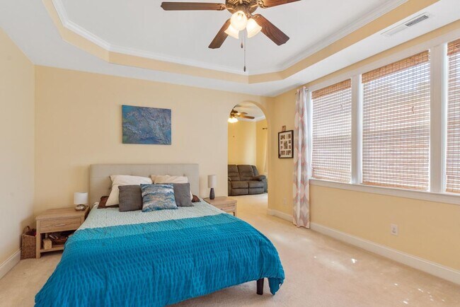 Building Photo - Gorgeous Wake Forest Home!