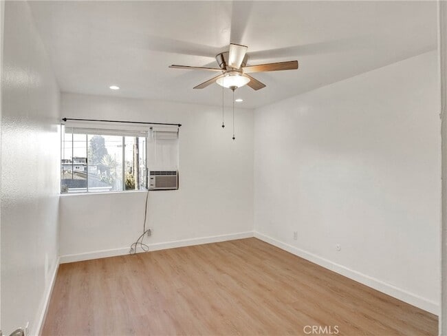 Building Photo - 4727 W 147th St