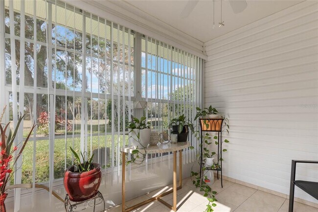 Building Photo - 615 Juniper Way