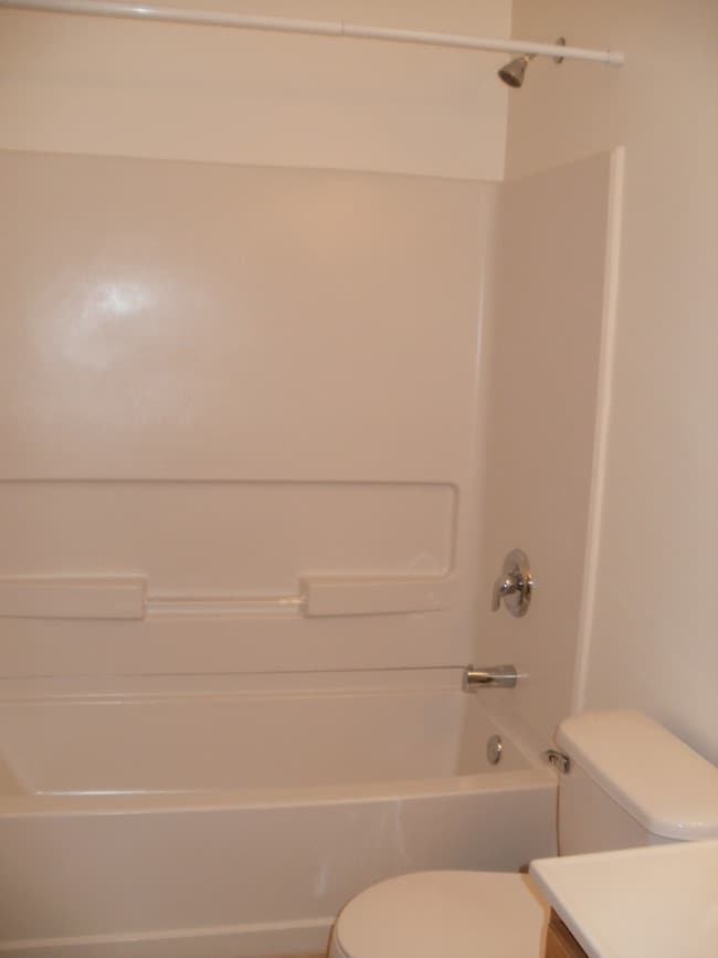 Interior Photo - 13926 South Route 59