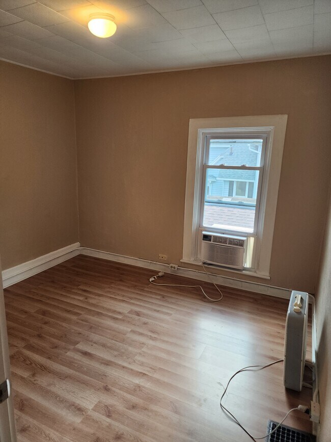 Second Bedroom - 403 Cornelia St