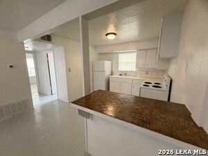 Building Photo - 115 Victor St