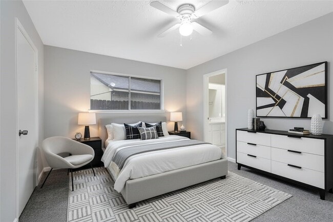 Building Photo - 13703 Cologne Dr