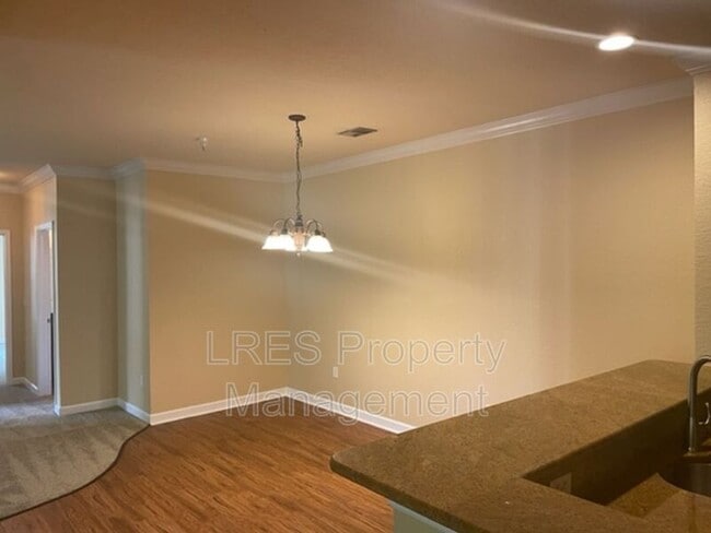 Building Photo - 1351 Tuscan Terrace