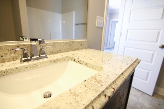 Building Photo - 105 Cornerstone St