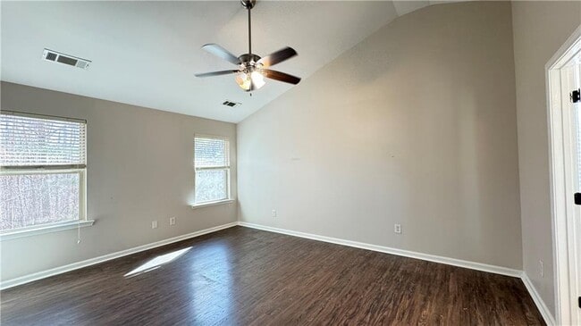 Building Photo - 4408 Black Hills Dr NW