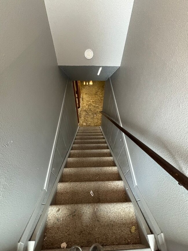 Building Photo - 3 Bedroom Home w/ Garage in Marion, IA