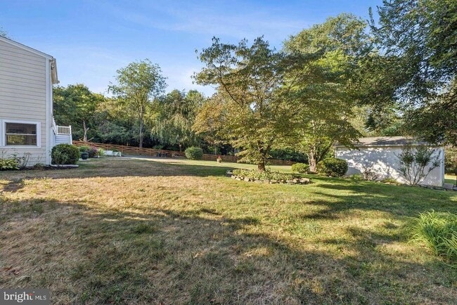 Building Photo - 22810 Ridge Rd