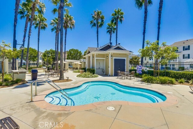 Building Photo - 1327 Abelia