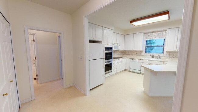 Building Photo - 6498 Ringsend Ct