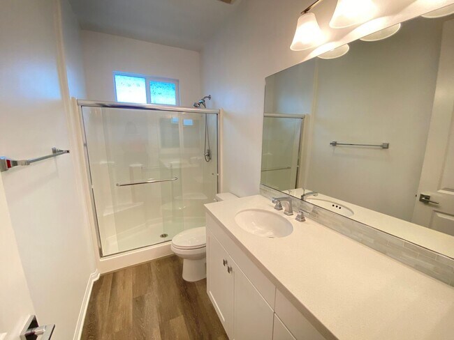 Building Photo - 2721 S El Camino Real