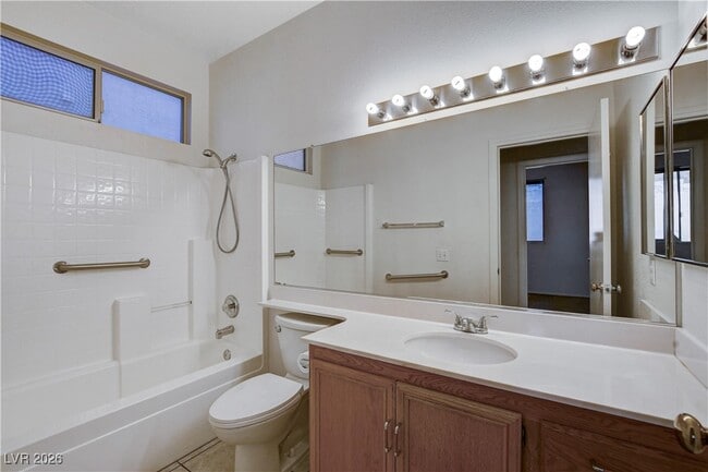 Building Photo - 3737 Ocean Waters St