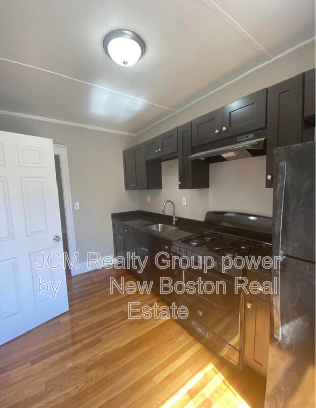 Building Photo - 23 Mall St