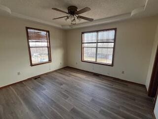 Building Photo - 1402 Sunshine Dr