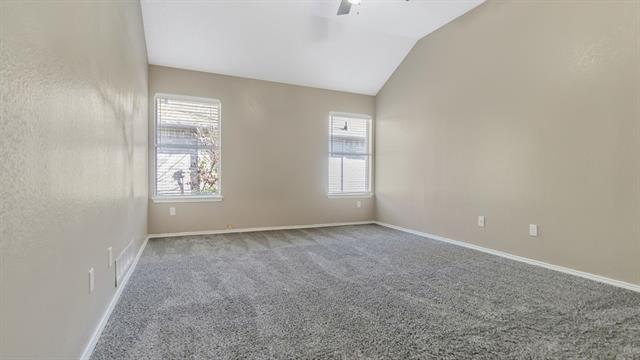 Building Photo - 527 Alameda Ave