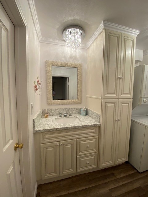 Building Photo - 2308 Schader Dr