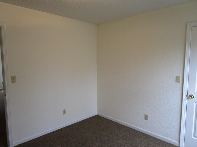 Building Photo - 4304 Cheryl Ct