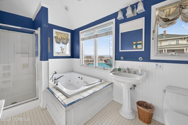 Building Photo - 20 Woodland Ave