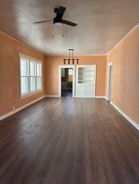 Building Photo - 1303 Taylor St
